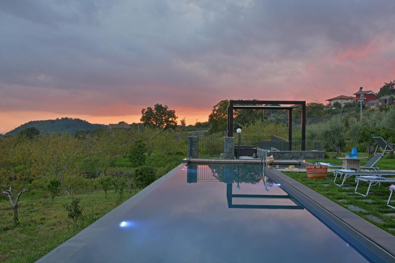 Cirasa Luxury Country House เตรคาสตาญิ ภายนอก รูปภาพ